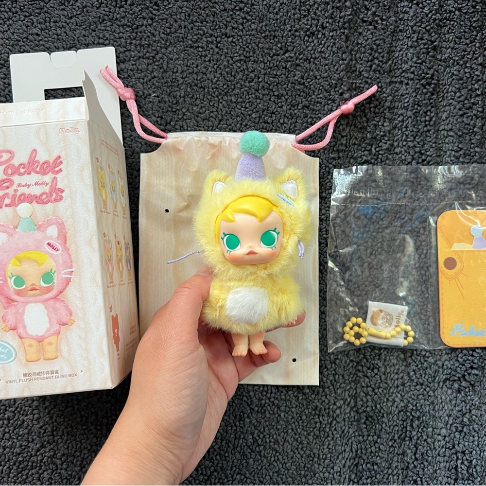 Molly Pocket Friends Pendant